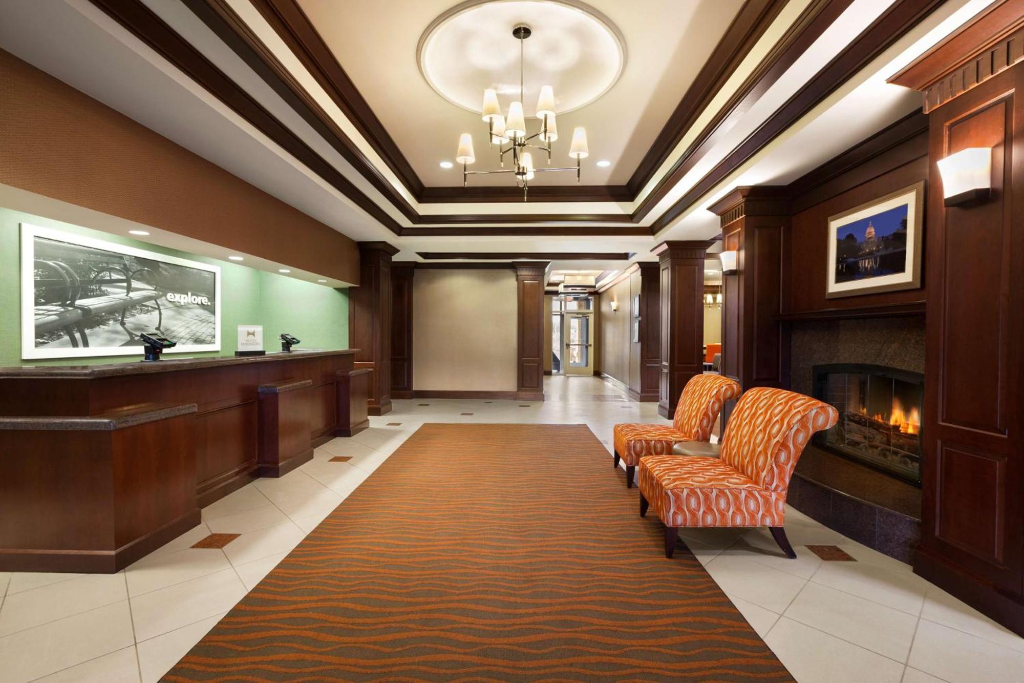 Hampton Inn & Suites Washington-Dulles International Airport Sterling Eksteriør billede