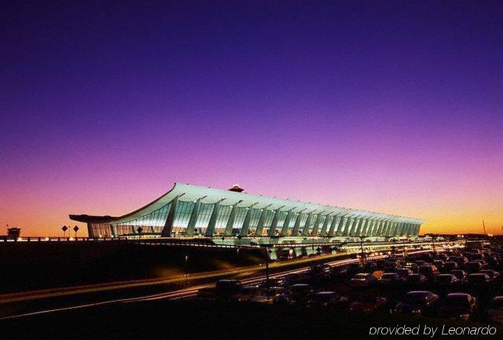 Hampton Inn & Suites Washington-Dulles International Airport Sterling Eksteriør billede