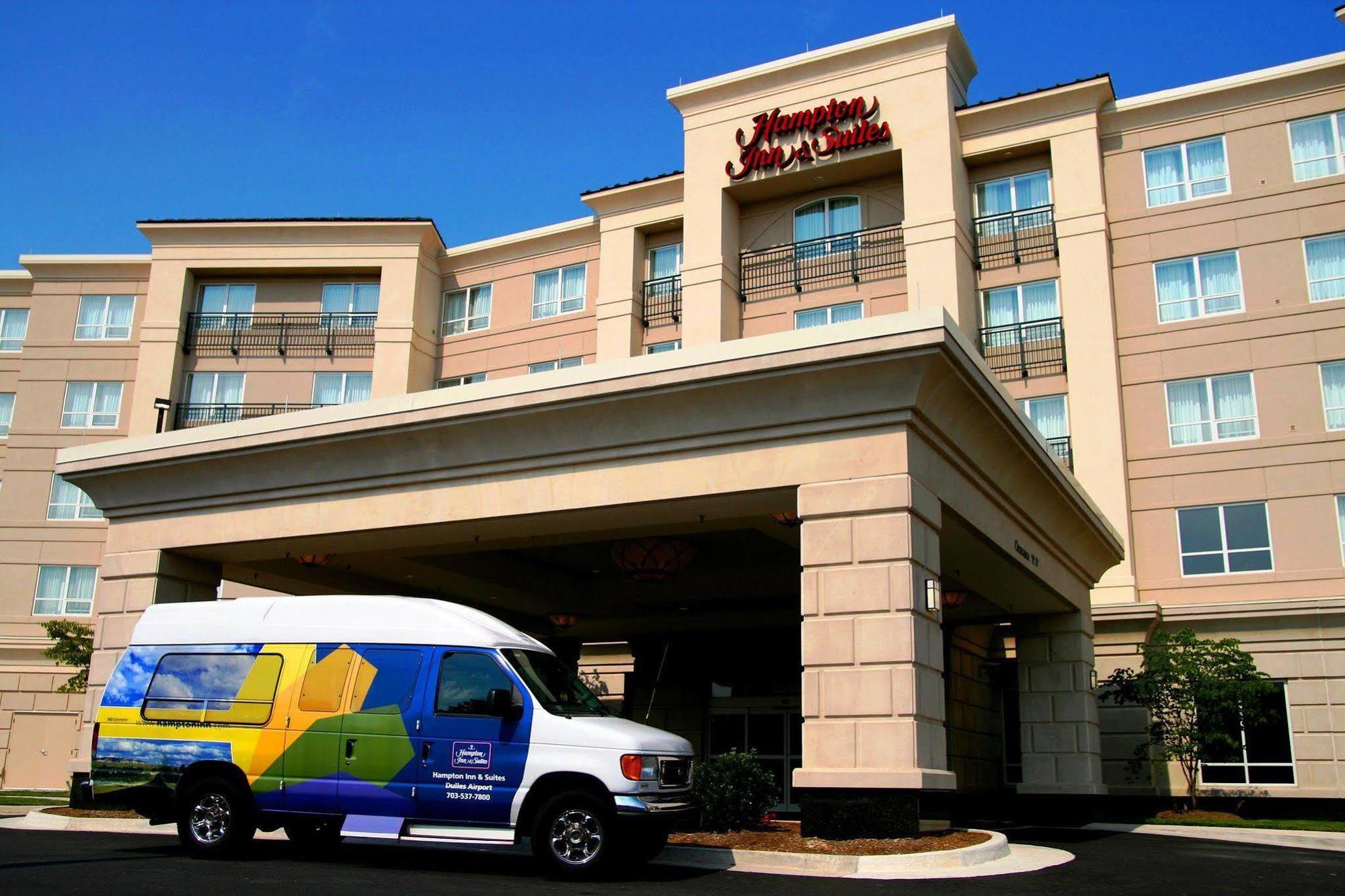 Hampton Inn & Suites Washington-Dulles International Airport Sterling Eksteriør billede